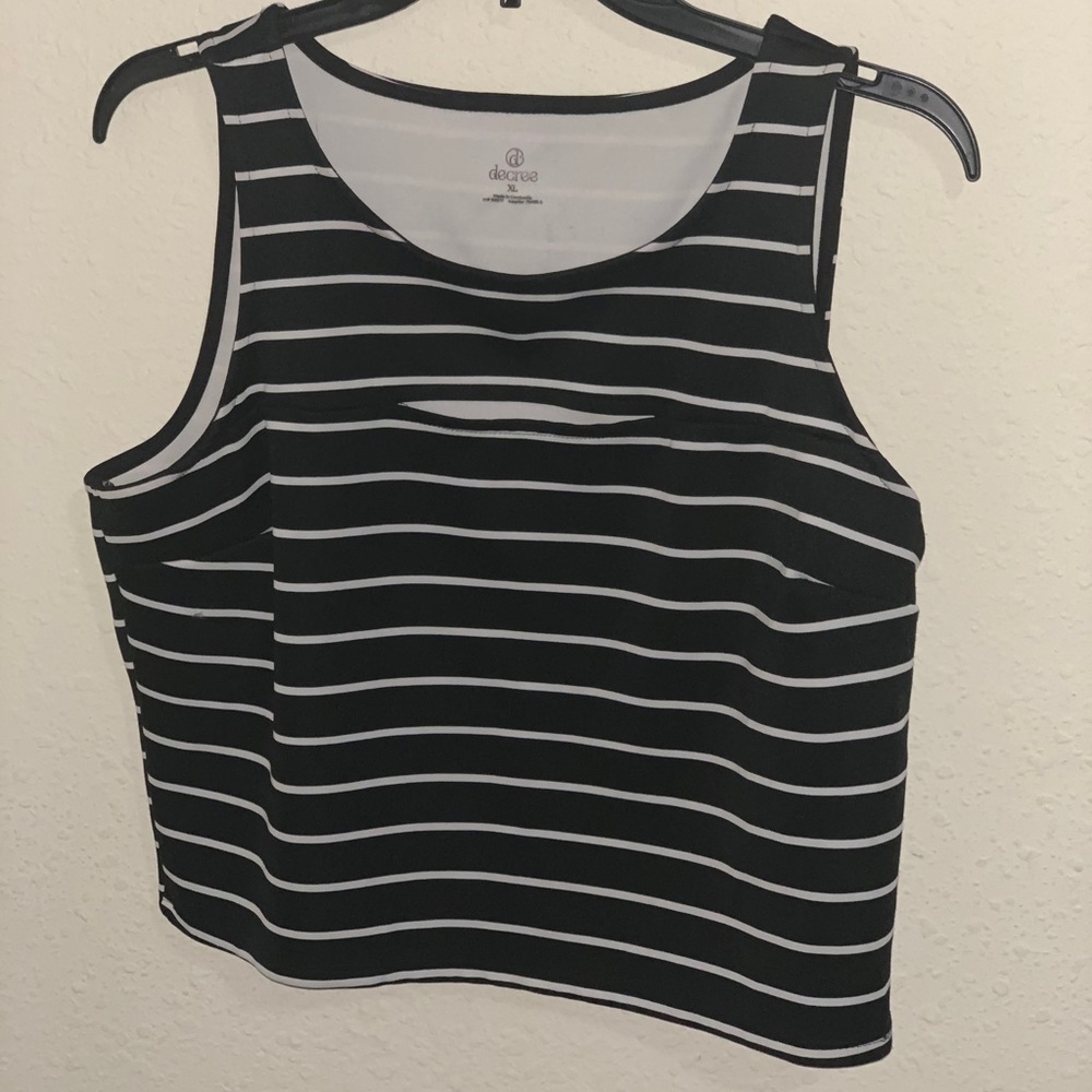 Sleeveless Crop top